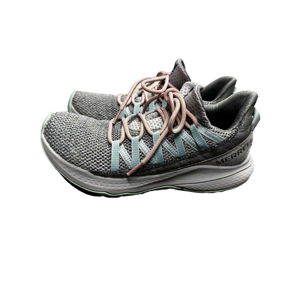 Merrell Bravada Edge Sneaker. Women’s size 7.5 Preowned